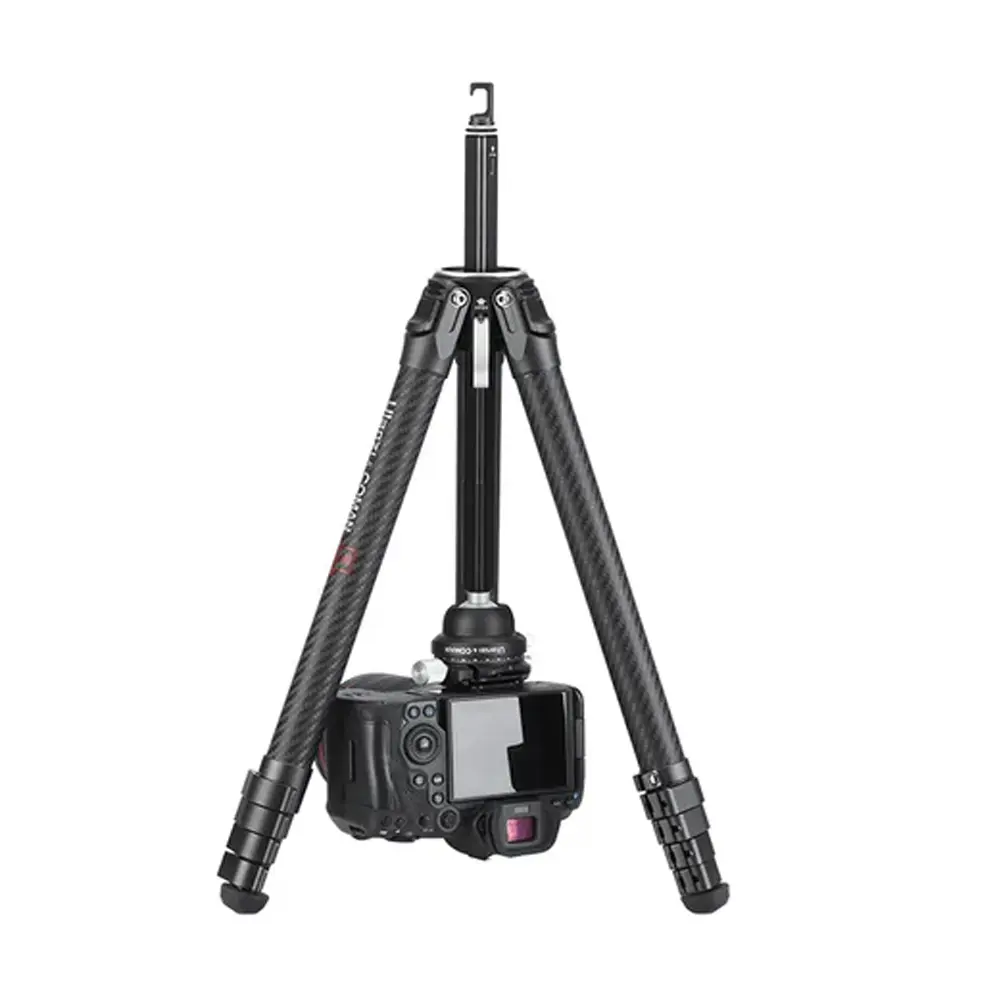 Ulanzi 3028 Lightweight Carbon Fiber 5-Section Travel Tripod – View 1