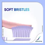 Sensodyne Adult Multicare Manual Flexible Neck Toothbrush – Thumbnail 3