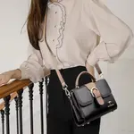 Contrast Luxury & Stylish Design Color Women Shoulder Bag – Color: Black – Thumbnail 3