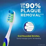 Oral-B Pro Health Crisscross Medium Deep Cleaning Toothbrush – Thumbnail 3