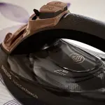 Philips GC3929/64 PerfectCare PowerLife Steam Iron with OptimalTEMP Technology – Thumbnail 2