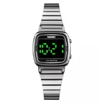 Strap Color: Silver
