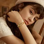 Olevs 5501 Slim Thin Japan Quartz Movement Woman’s Watch – Dial Color: Gold, Strap Color: Gold  – Thumbnail 5