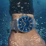 NAVIFORCE NFS1004 Luxury Mechanical Luminous Waterproof Men's Watch – Dial Color: Gold, Strap Color: Silver – Thumbnail 3