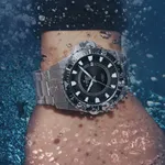 NAVIFORCE NFS1004 Luxury Mechanical Luminous Waterproof Men's Watch – Dial Color: Grey, Strap Color: Silver – Thumbnail 3