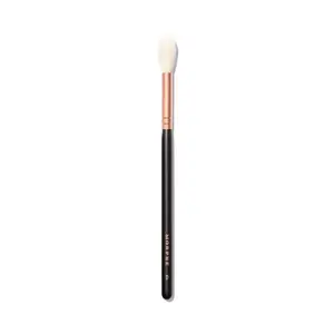 Morphe R36 Pointed Highlighter Makeup Brush