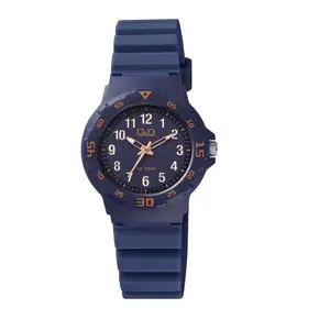 Q&Q VR19J018Y Camouflage Silicone Luminous Sporty Kids Watch