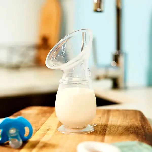 Full Silicone 110ml Collector Breast Pump Milk Saver – View 3