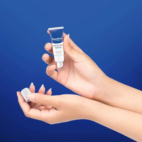 Vaseline Lip Therapy Advanced Healing Lip Balm Tube 10g – View 3