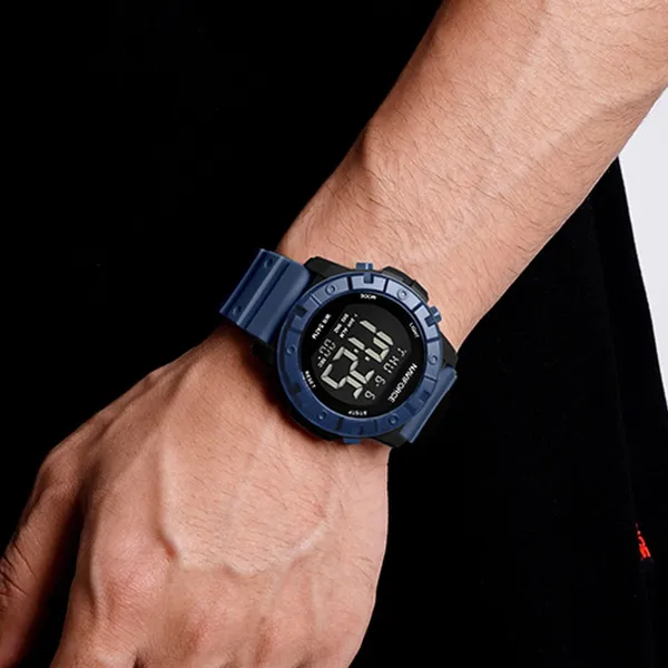NAVIFORCE NF7110 5ATM Waterproof Luminous Sports Watch – Dial Color: Blue, Strap Color: Blue – View 6