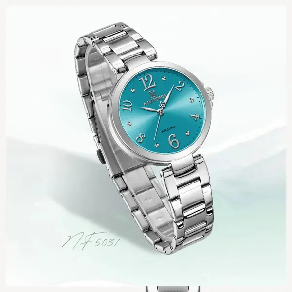 NAVIFORCE NF5031 Fashion Luxury Stainless Steel Women Watch – Dial Color: Beige, Strap Color: Silver – View 3