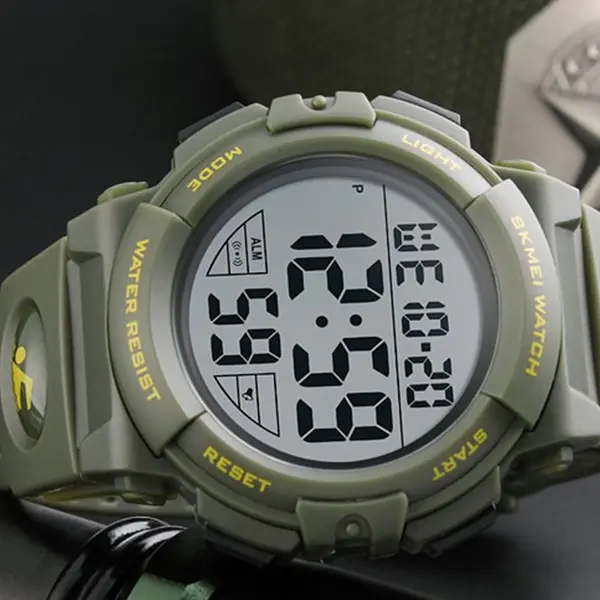 SKMEI 1258 Digital Rugged Design PU Leather Sporty Men's Watch – Dial Color: Black, Strap Color: Green  – View 3