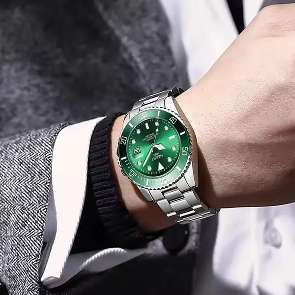 Nibosi 2597 High Quality Stainless Steel Belt Calendar Men's Watch – Dial Color: Green, Strap Color: Silver – View 4