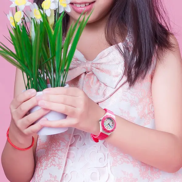 SKMEI 1483 Analog Style Silicone Strap Kid's Watch – Dial Color: White, Strap Color: Red – View 2