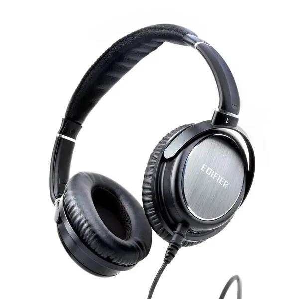 Edifier H850 Hi-Fi 3.5mm Wired Headphone – View 2
