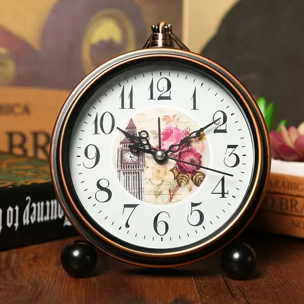 Bedroom Retro Silent Non Ticking Desktop Alarm Clock – View 3