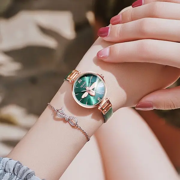 OLEVS 6895L PU Leather Analog Luxury Quartz Watch For Women – Dial Color: Green, Strap Color: Green  – View 3
