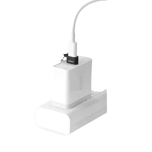 UGREEN US280 USB-A to USB-C Adapter with Seamless Connectivity – View 2