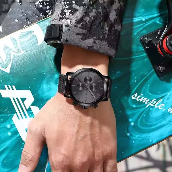 CRRJU 2287 Comfortable Stainless Steel Multifunctional Analog Quartz Mens Watch – Dial Color: Grey, Strap Color: Black – View 4
