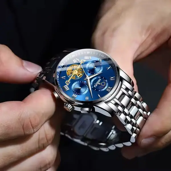 Nibosi 2507  Luxury Stainless Steel Waterproof Men's Watch – Dial Color: Blue, Strap Color: Silver – View 4