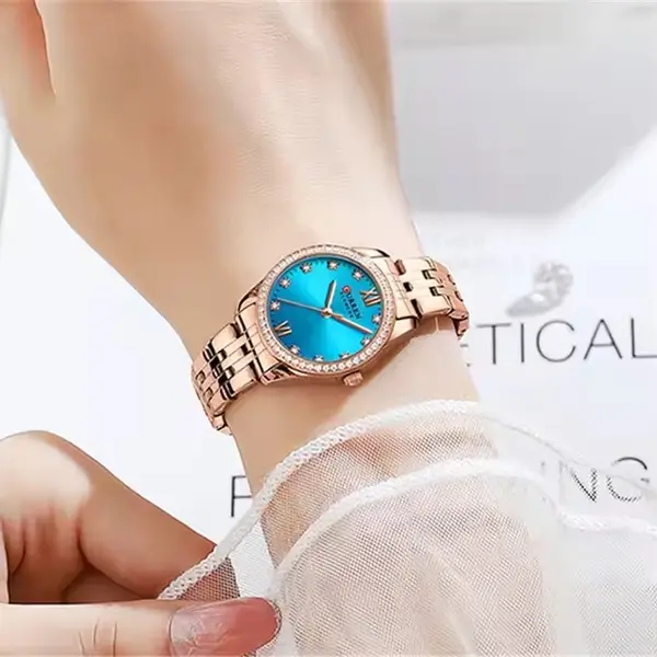 CURREN 9086 Quartz Movement Stainless Steel Women Watch – Dial Color: Green, Strap Color:  Brown  – View 3
