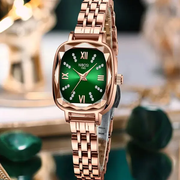 Nibosi 2535 Luxury Stainless Steel Analog Women's Watch – Dial Color: Green, Strap Color: Gold – View 2