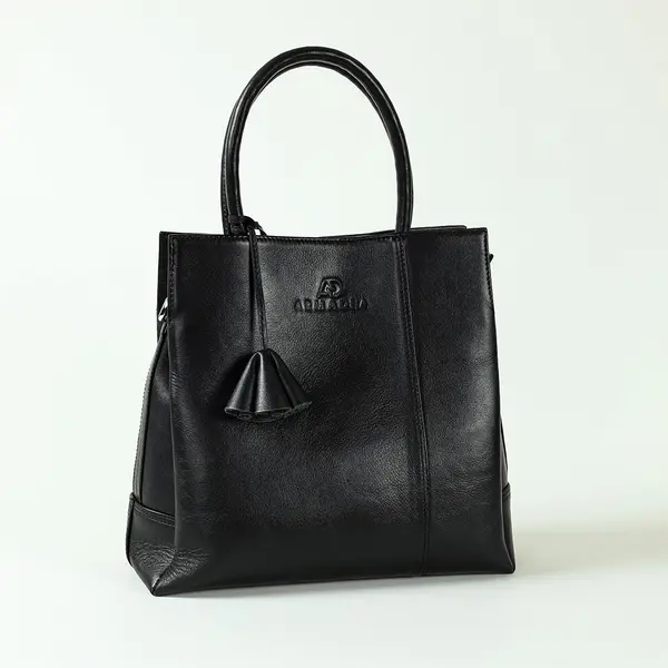 Luxury & Stylish Design Color Women's Shoulder Bag – Color: Black – View 3