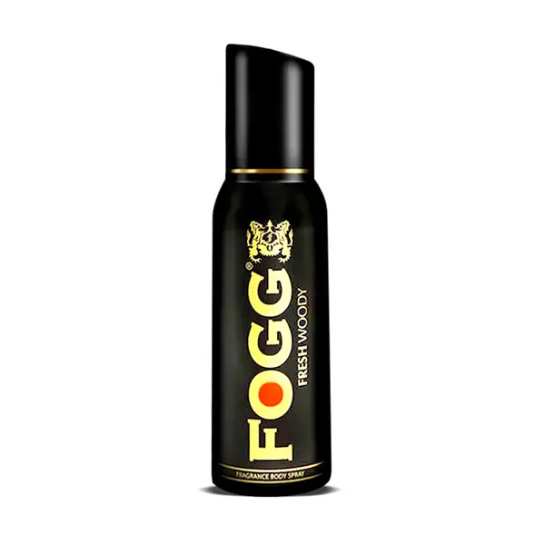 Fogg Woody Black Men Long-Lasting Scent Body Perfume – View 1