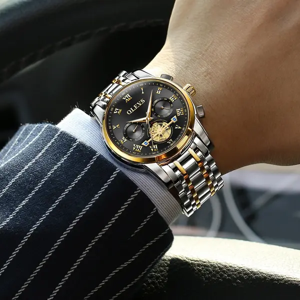 OLEVS 2859 Steampunk Style Stainless Steel Waterproof Men's Chronograph Watch – Dial Color: Black, Strap Color: White Gold – View 4