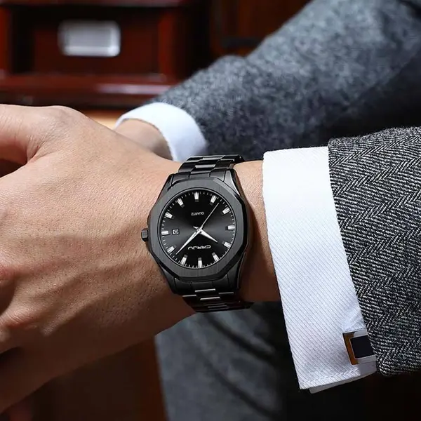 CRRJU 5004 High Quality Stainless Steel Quartz Analog Luxury Fashion Men's Watch – Dial Color: Black, Strap Color: Black – View 3