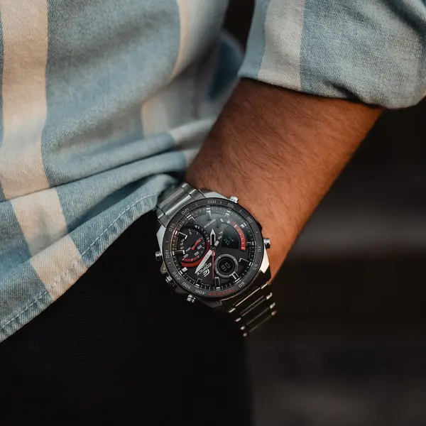 Casio ECB-900DB-1ADR Edifice Bluetooth Stainless Steel Tough Solar Men’s Watch – Dial Color: Red, Strap Color: Silver – View 6
