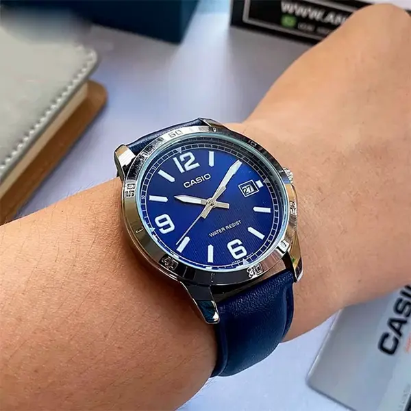 CASIO MTP-V004L-1BUDF Classic Leather Strap Stainless Steel Men's Analog Quartz Watch – Dial Color: Blue, Strap Color: Blue – View 5