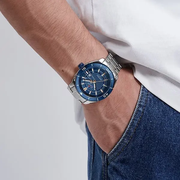 Naviforce NF9210 Luxury Stainless Steel Quartz Analog Men's Watch – Dial Color: Blue, Strap Color: Black – View 5