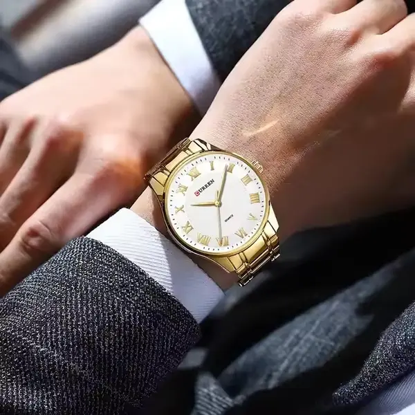 Curren 8409 Roman Number With Stainless Steel Analog Men's Watch – Dial Color: White, Strap Color: Gold – View 4