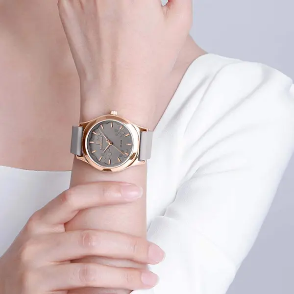 Naviforce NF5051 Comfortable Silicone Quartz Casual Fashion Women's Watch – Dial Color: Grey, Strap Color: Grey – View 3