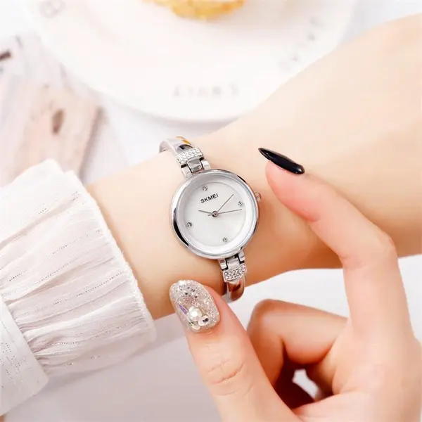 Skmei 1409 Fashion Casual Women Quartz Simple Dress Waterproof Alloy Strap Wristwatch – Dial Color: White, Strap Color: Silver – View 4