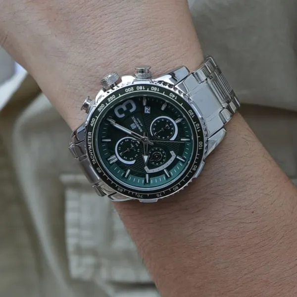 NAVIFORCE NF8017 Multifunction Stainless Steel Quartz Men's Watch – Dial Color: Green, Strap Color: Silver – View 4