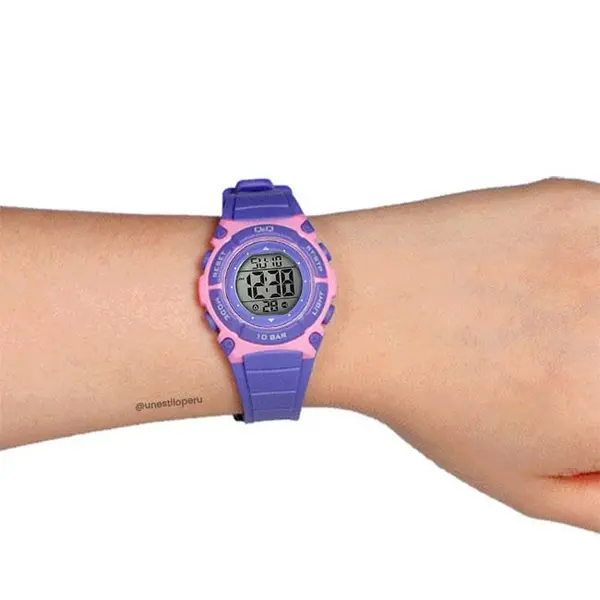 Q&Q M187J003Y Japanese Quartz 28 Grams Kids Watch – View 6