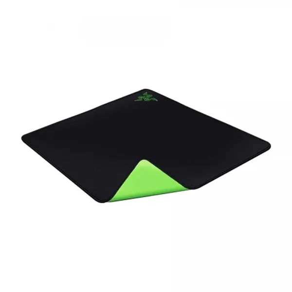Razer Gigantus Elite Soft Gaming Mouse Pad – Color: Black – View 3