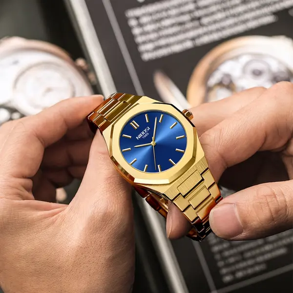 Nibosi 2520 Polygon Waterproof & Stainless Steel Strap Men's Watch – Dial Color: Blue, Strap Color: Gold – View 3