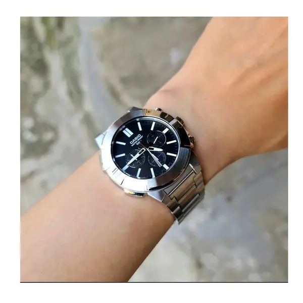 CASIO MTP-E500D-1AV Heavy Duty Stainless Steel Silver Waterproof Chronograph Men's Watch – Dial Color: Black, Strap Color: Silver – View 7