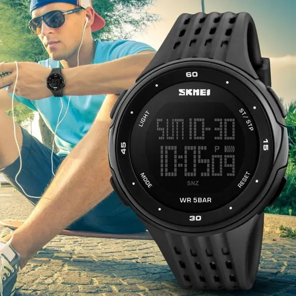 SKMEI 1219 Digital Stylish Silicone Strap Sporty Men's Watch – Dial Color: Black, Strap Color: Black – View 4