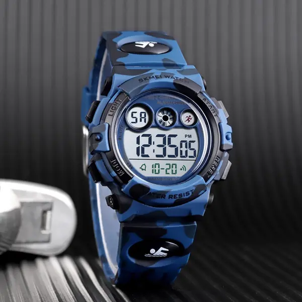 SKMEI 1547 Multifunctional Silicon Strap camouflage Digital Men's Watch – Dial Color: White, Strap Color: Blue – View 2