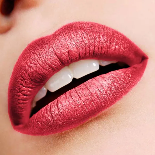 Colormax 10 Satin Glide Lip Liner Pencil Red Berries Color – View 3
