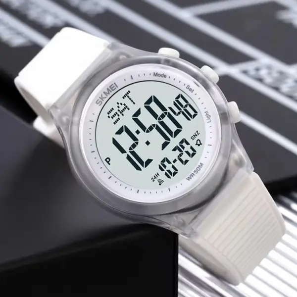 SKMEI 1980 Silicone Strap Digital Sporty Men's Watch – Dial Color: White, Strap Color: White – View 3