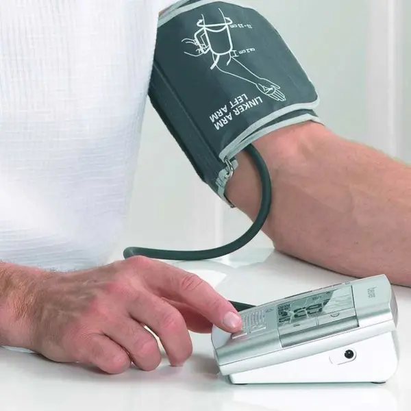 Beurer BM-19 Digital Blood Pressure Monitor with Multilingual Voice Output – View 5
