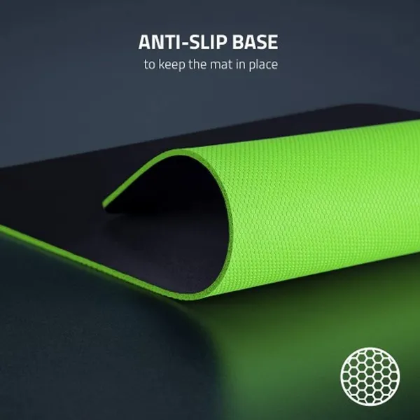 Razer GIGANTUS V2 Medium Soft Gaming Mouse Mat – Color: Black – View 4