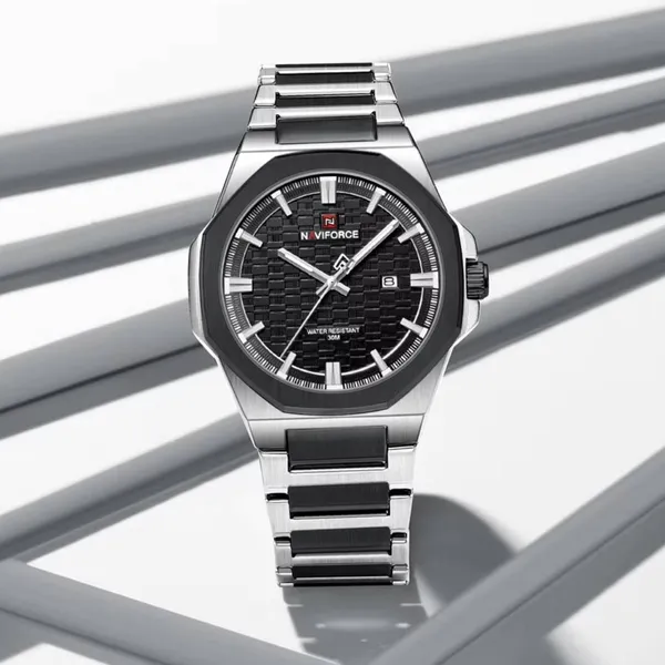 NAVIFORCE NF9245 Steel Strap Polygonal Design Analog Men's Watch – Dial Color: Black, Strap Color: Silver – View 3