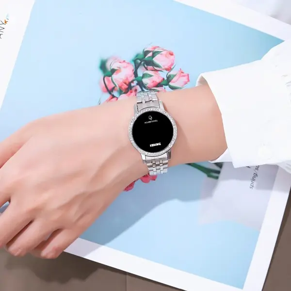 SKMEI 1669 Stainless Steel Analog Quartz Luxury Women's Watch – Dial Color: Black, Strap Color: Silver – View 2
