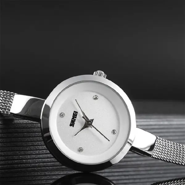 SKMEI 1390 Elegant Quartz Stainless Steel Luxury Women's Watch – Dial Color: White, Strap Color: Silver – View 2